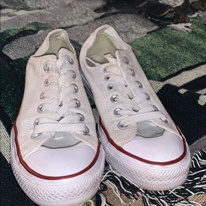 White converse women